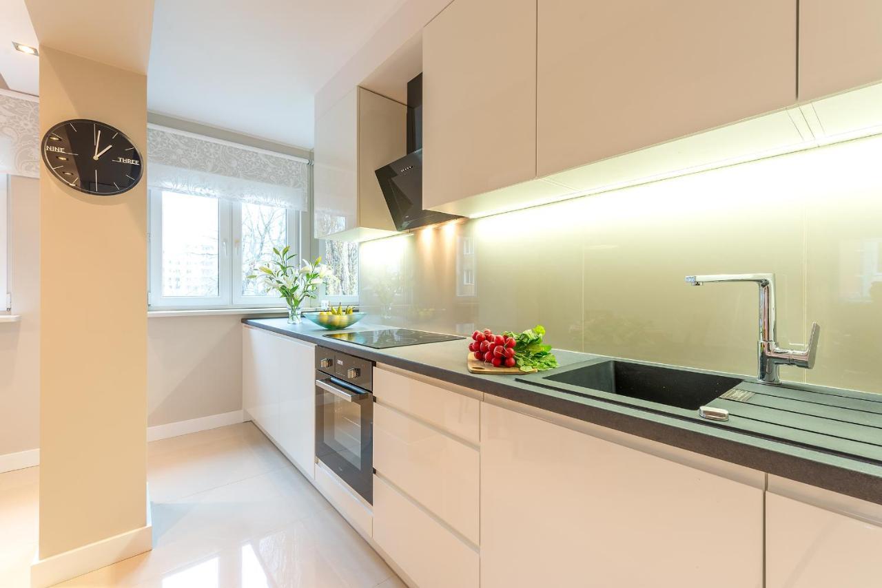 Chmielna 73 P&O Serviced Apartments Varsovie Extérieur photo